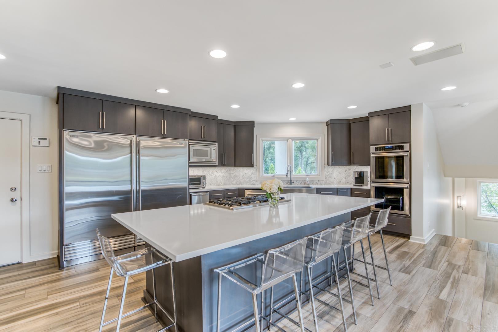 LAKEWOOD - Residential