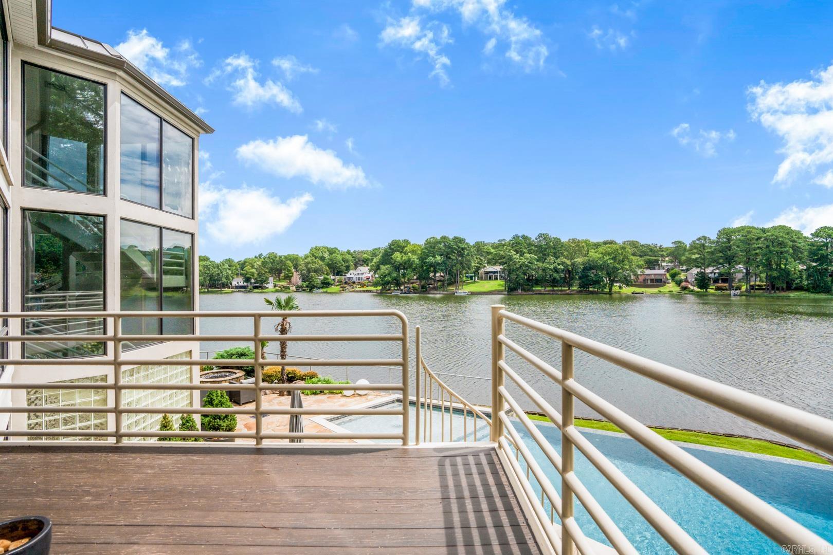 LAKEWOOD - Residential