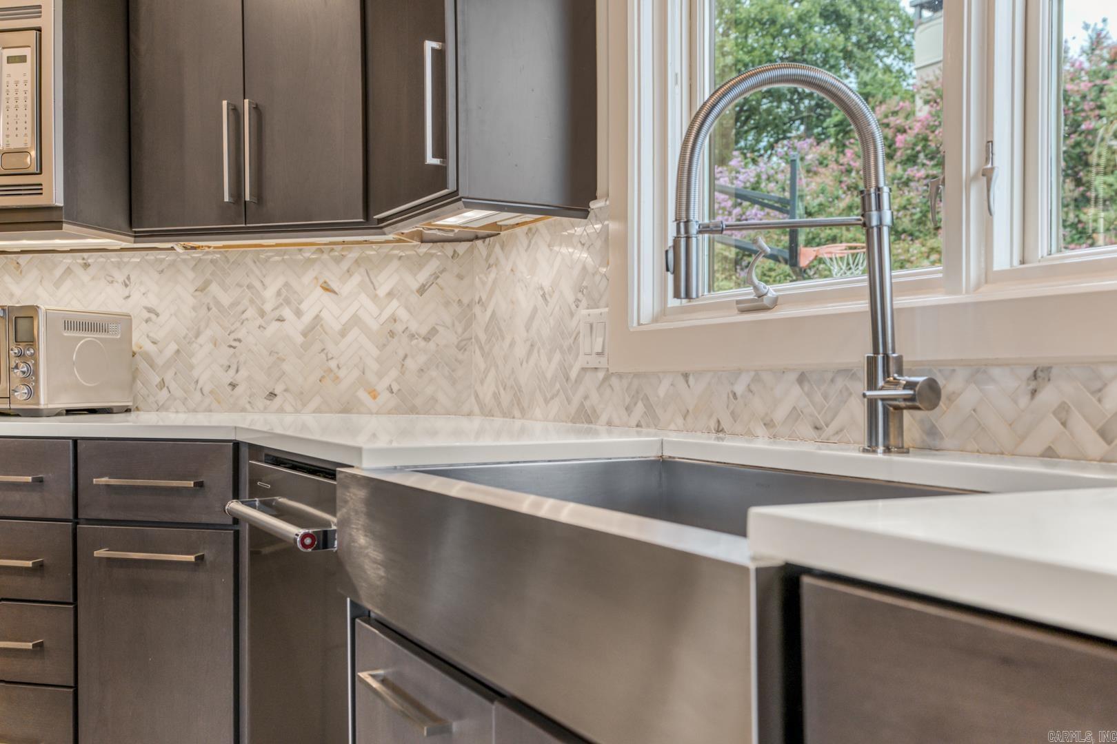 LAKEWOOD - Residential