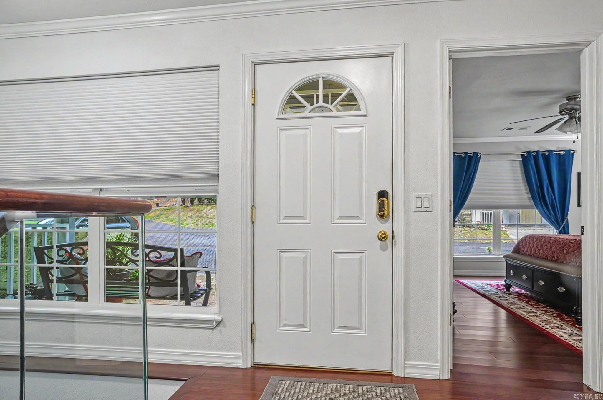 VALENCIA COURTS - Residential