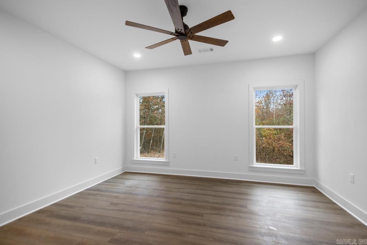 SILVER SPRINGS PH VIII - Residential