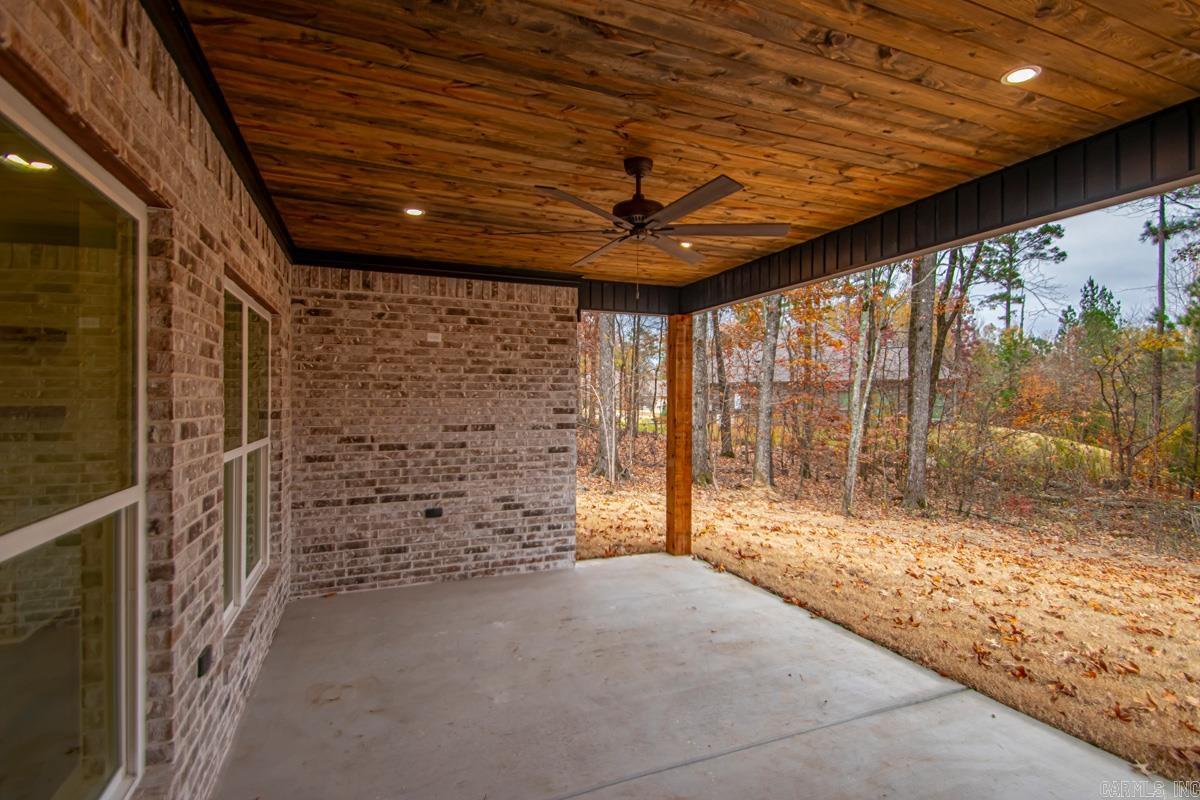 SILVER SPRINGS PH VIII - Residential