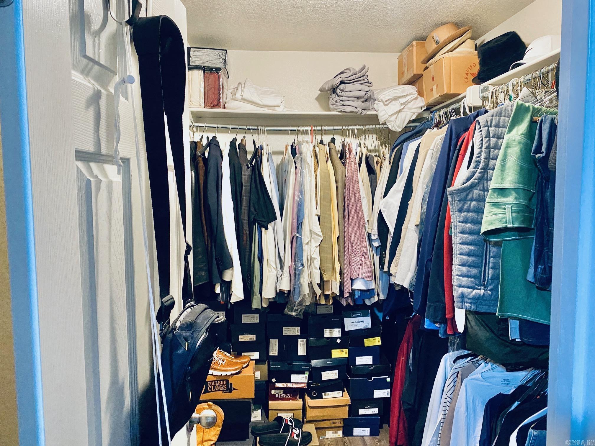 VALLEY RIDGE - Residential