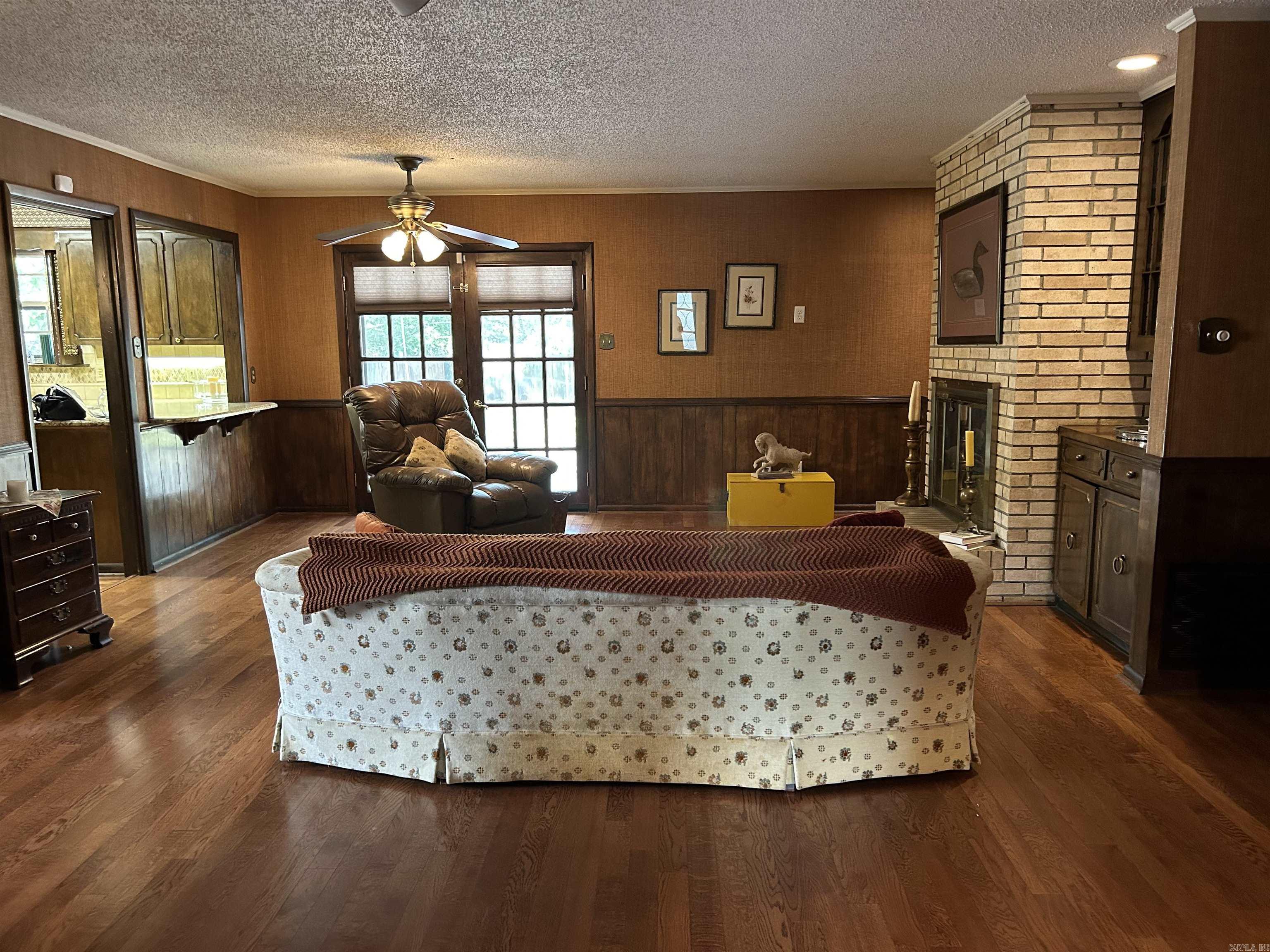 INDIAN HILLS - Residential