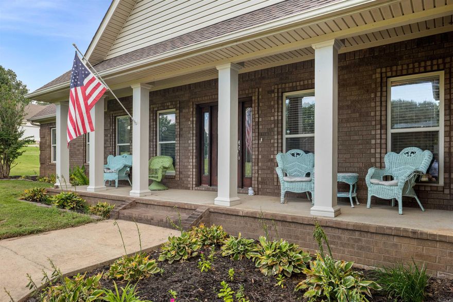 Spacious 4 bedroom, 3.5 bath home in the beautiful Winding Ridge subdivision. Features include office, bonus rooms, large kitchen with solid surface counters, built-ins, pantry, breakfast bar, and dining areas.  This property also includes a beautiful like-new guest cottage with shop, built in 2023. The cottage includes 810 SF heated/cooled space, 1 bedroom, full bath, kitchen, family room, screened patio! Another 27'x 15' bonus room above the cottage is also heated/cooled! The shop is approximately 30'x 23' with overhead/entry doors, loft and utility sink. The home includes screened patio and outdoor area for family or guest entertainment.  Wonderful property on 1.22 acres