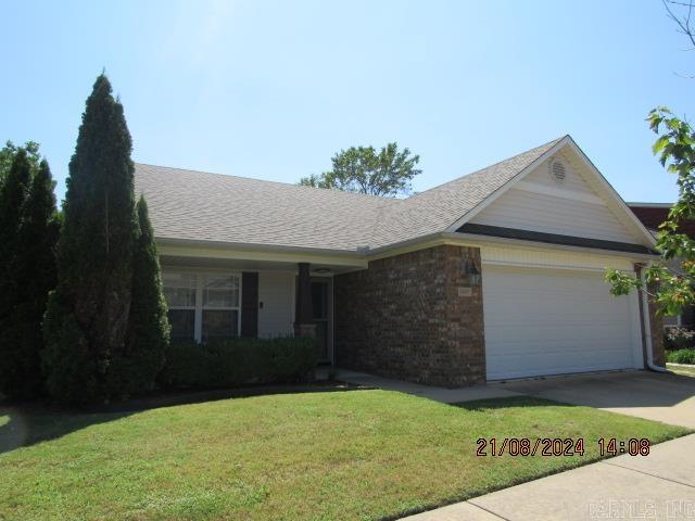 Well maintained 3-bedroom home, ceramic tile throughout, large open living room, large eat-in kitchen with all kitchen appliances including refrigerator, separate laundry room with hook-ups, dual vanities in the primary bath, large walk-in closet in master, fully fenced yard with screened porch, & more! Lawn care included, shrub maintenance & lawn care are also included! Small pet negotiable with a non-refundable pet fee. ***PLEASE NOTE WE DO NOT ADVERTISE ON CRAIGSLIST OR FACEBOOK MARKETPLACE. ANY LISTING OF OURS SEEN IS A SCAM!!!***