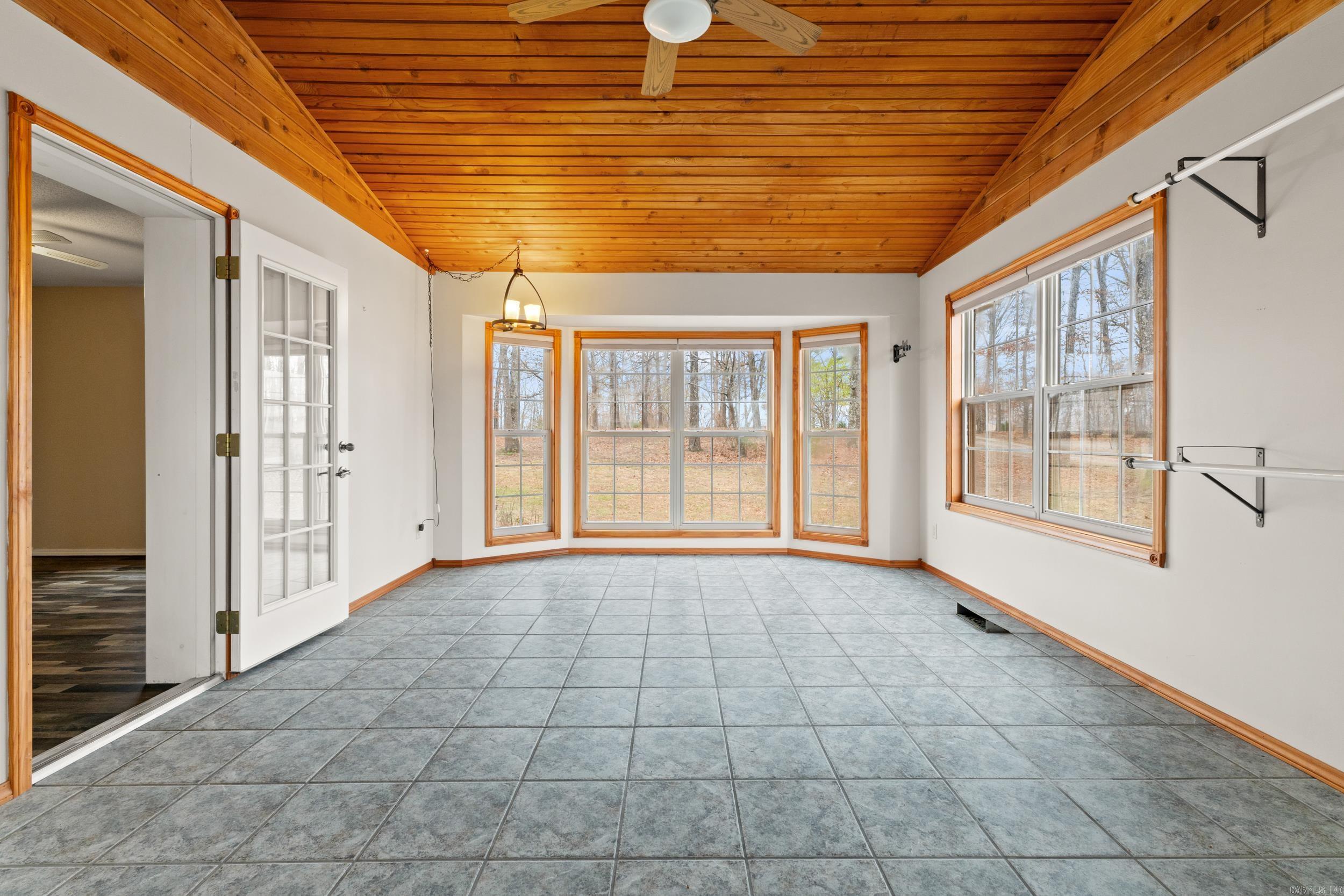 VALLEY VIEW SUB - Residential