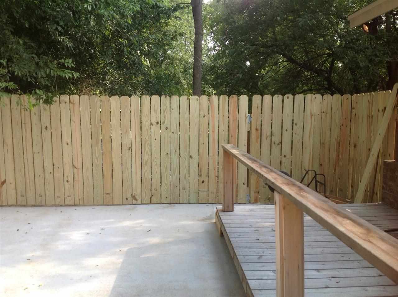 ANGEL CROSSING - Residential