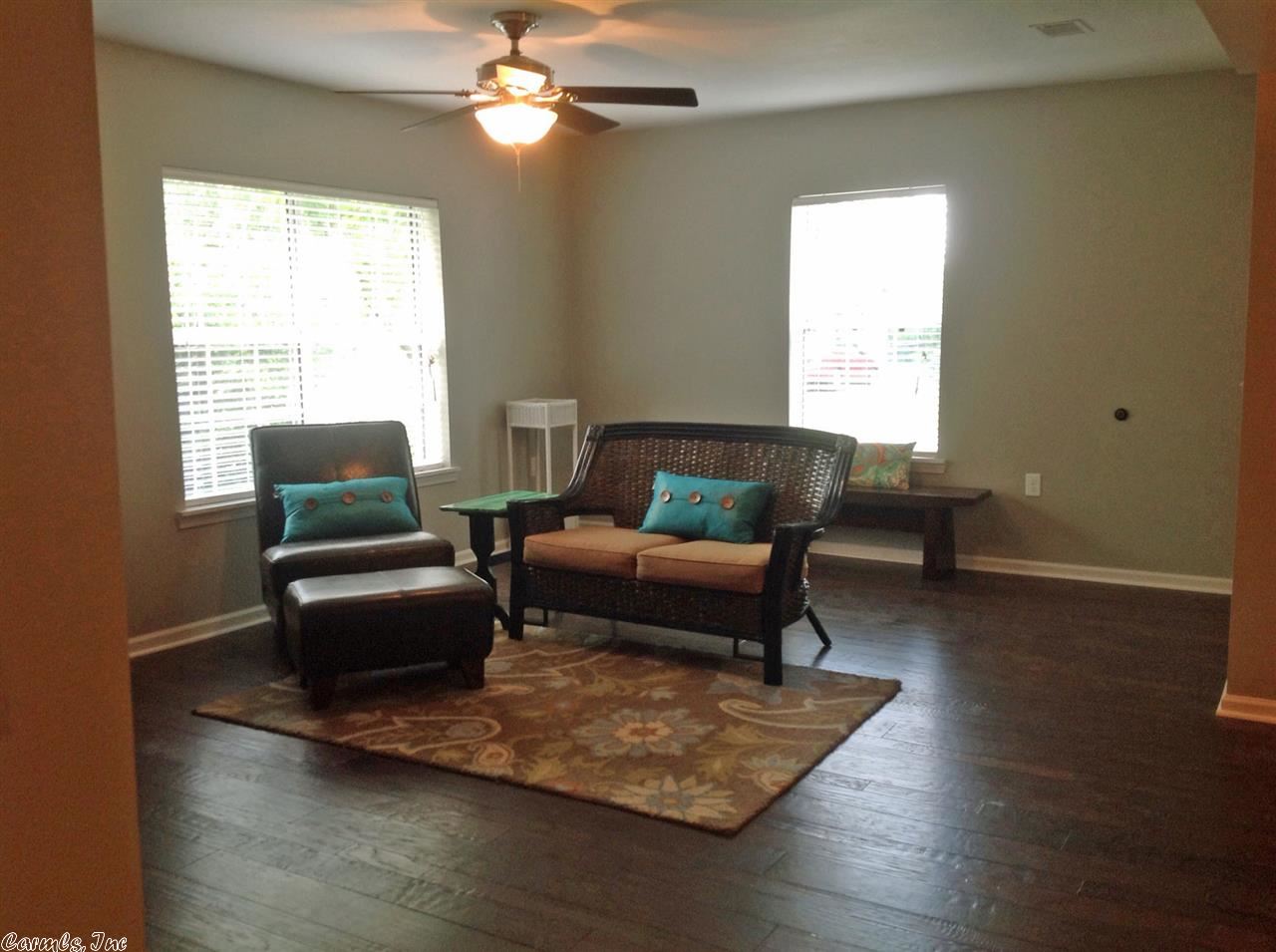 ANGEL CROSSING - Residential