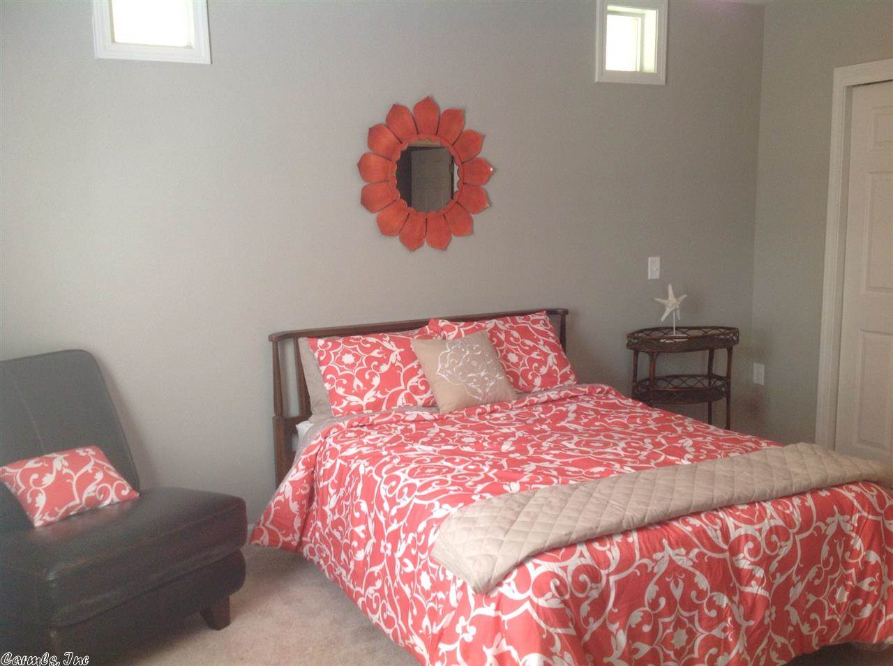 ANGEL CROSSING - Residential