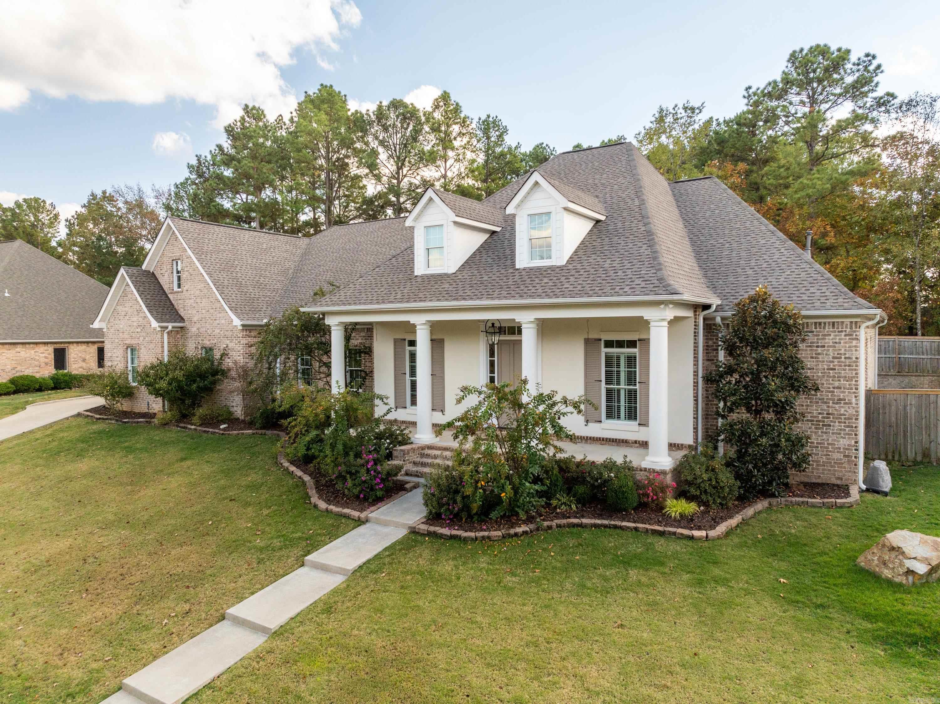 Welcome to your dream home in the desirable Red Oak Ridge neighborhood! This spacious 3144 square foot, 4-bedroom, 3.5-bath residence offers the perfect blend of comfort and convenience. Step inside to discover a bright and open floor plan, featuring modern finishes and plenty of natural light. The well-appointed kitchen flows into the living area, making it ideal for entertaining or family gatherings. Each bedroom provides ample space and privacy, while the luxurious master suite includes an en-suite bath for your relaxation. Outside, you'll enjoy the large patio, fenced back yard, and the community's fantastic amenities, including scenic walking trails, a serene fishing lake, and a refreshing swimming pool. Whether you're looking for outdoor adventures or a place to unwind, this neighborhood has it all! Don't miss the opportunity to make this beautiful home your own!