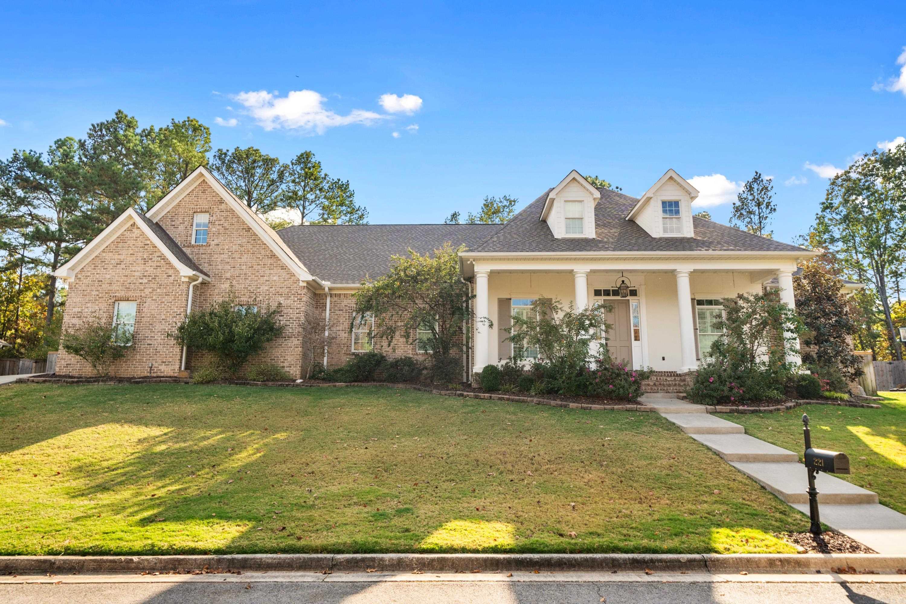 Red Oak Ridge - Residential