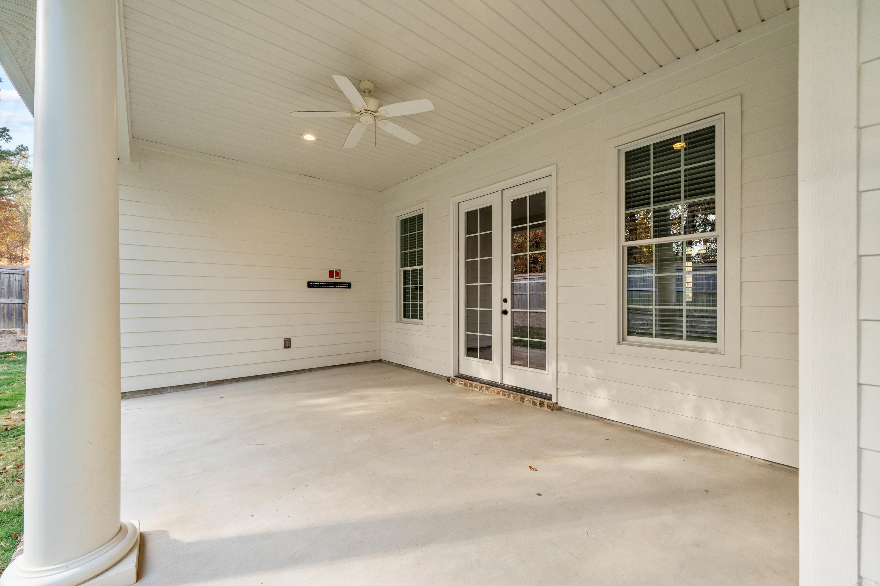 Red Oak Ridge - Residential