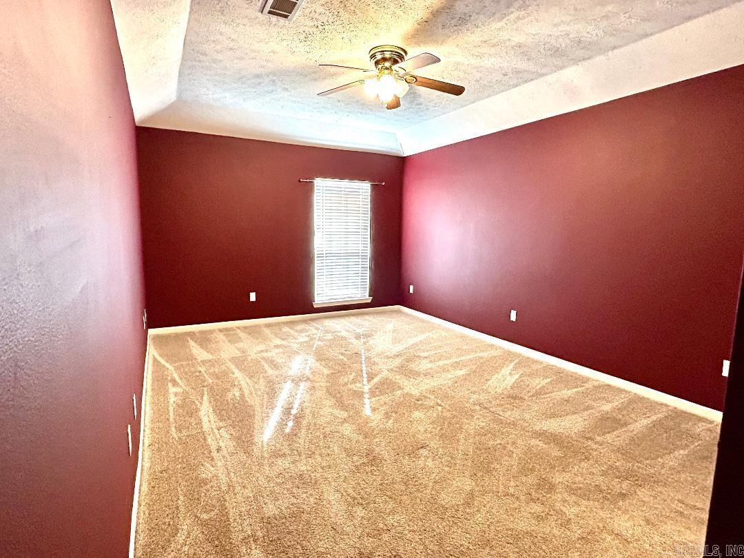 SMITHFIELD - Residential