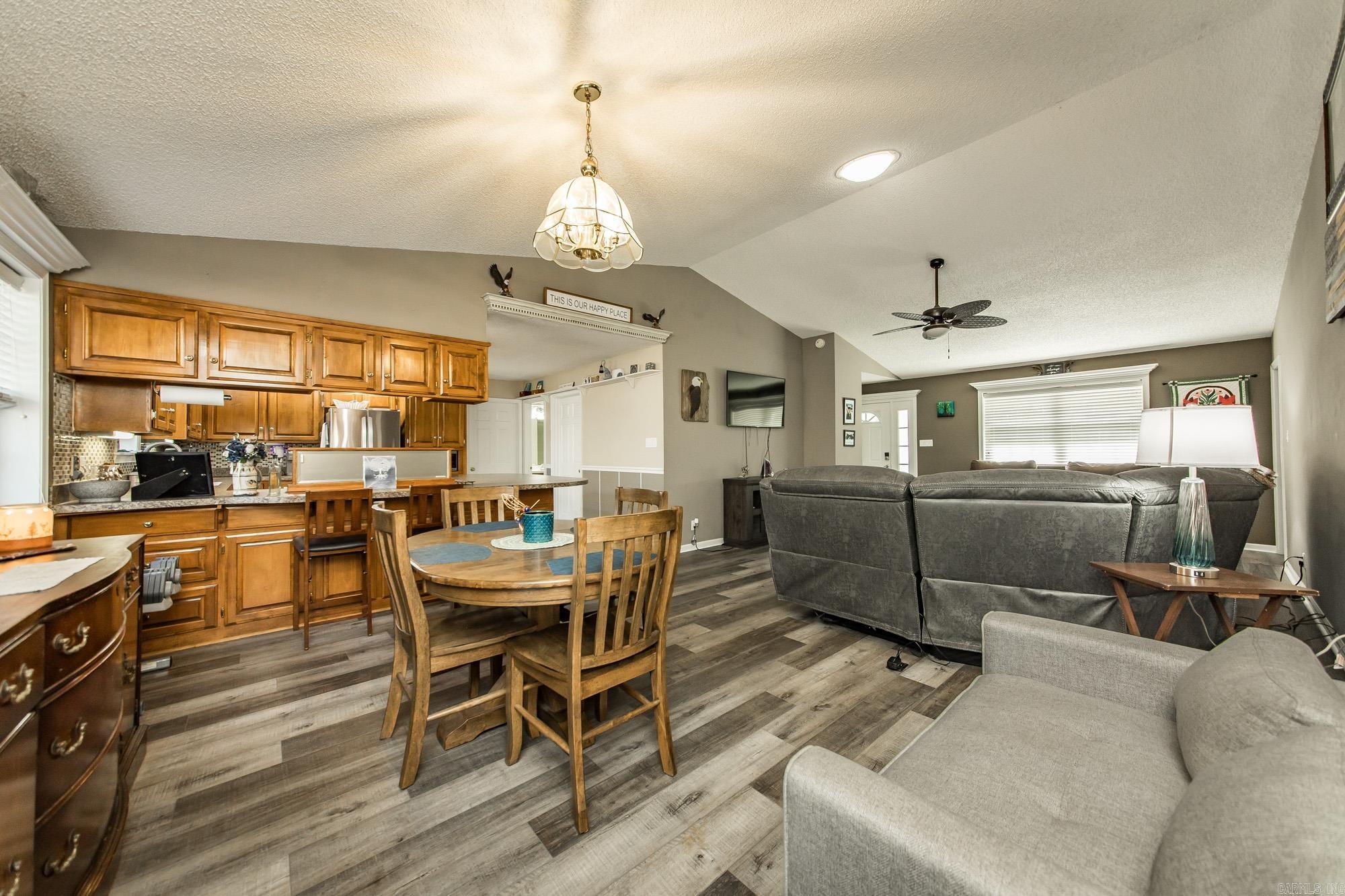 PONCE DE LEON - Residential