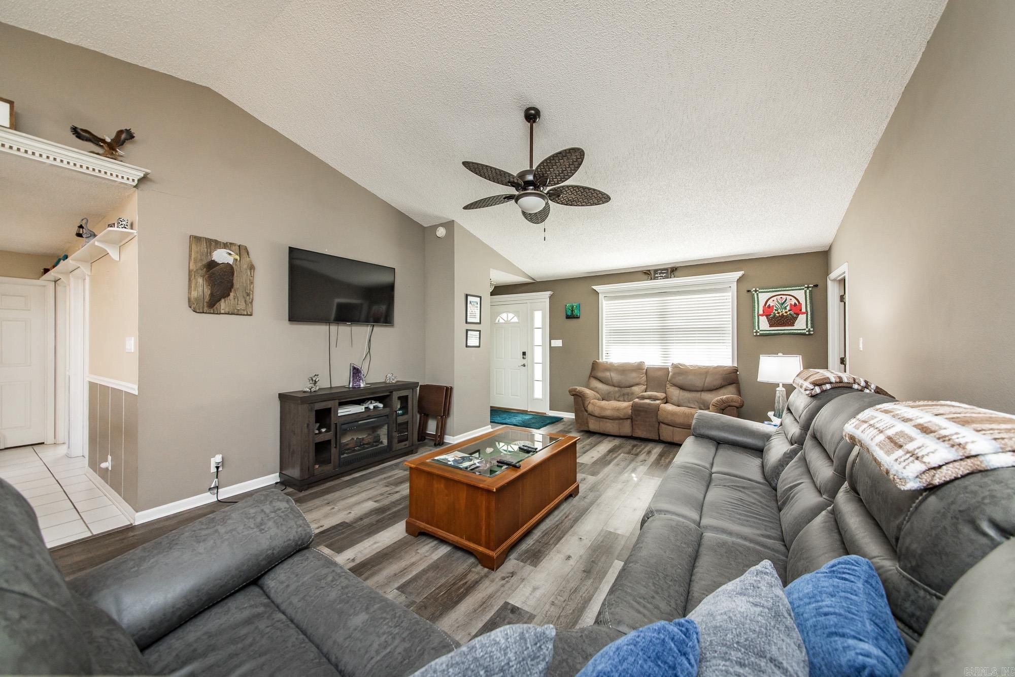 PONCE DE LEON - Residential