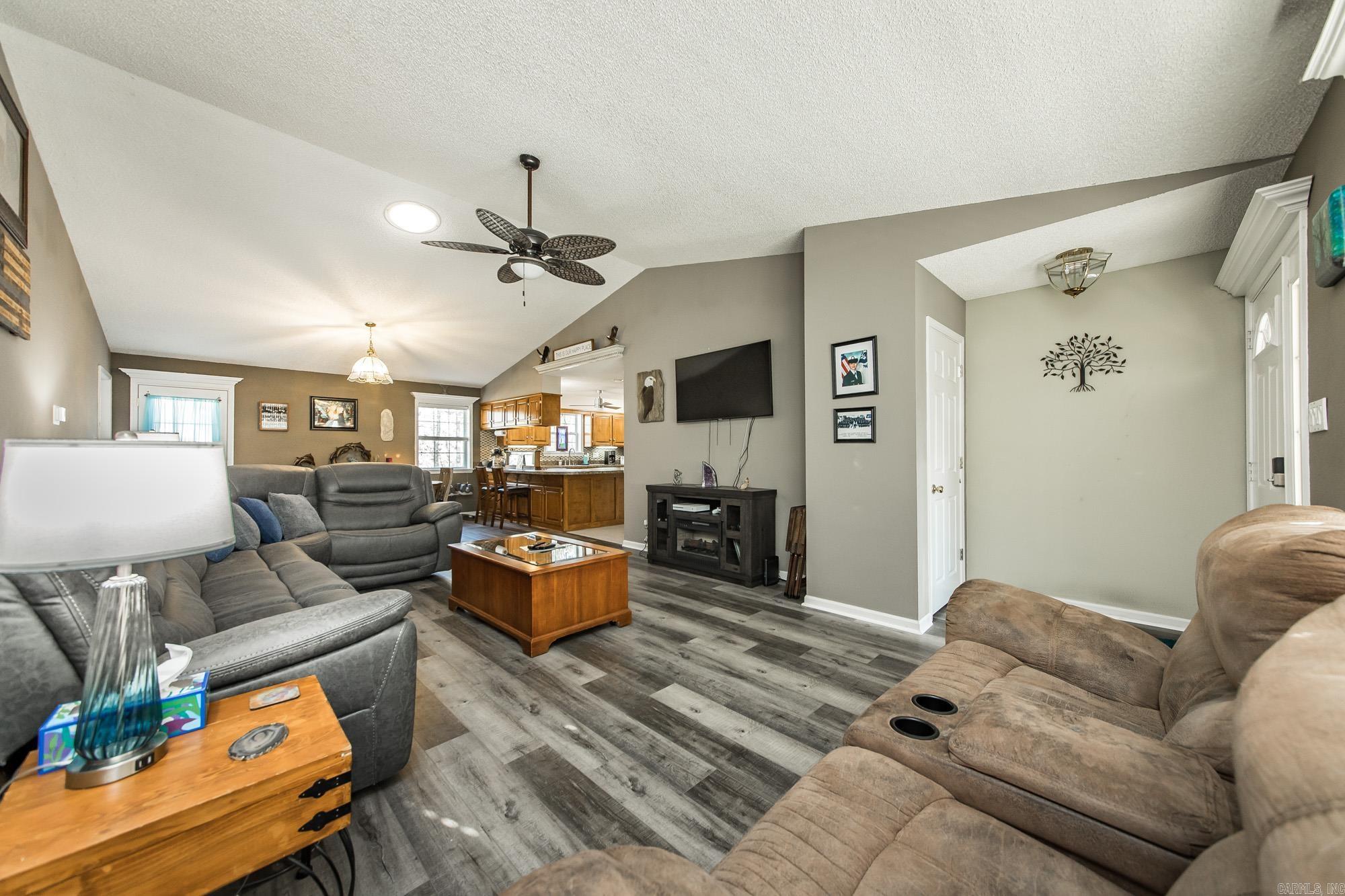 PONCE DE LEON - Residential