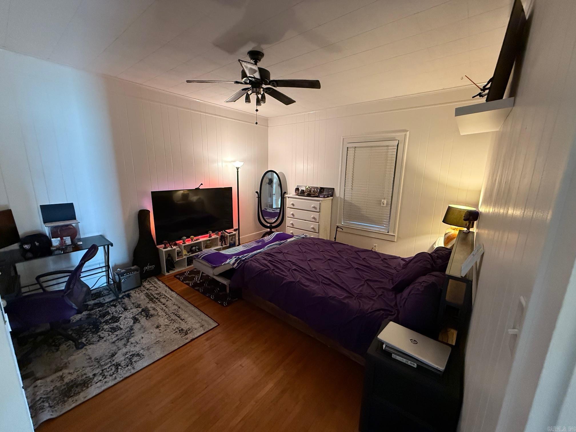 OT ENGLAND CITY - Residential