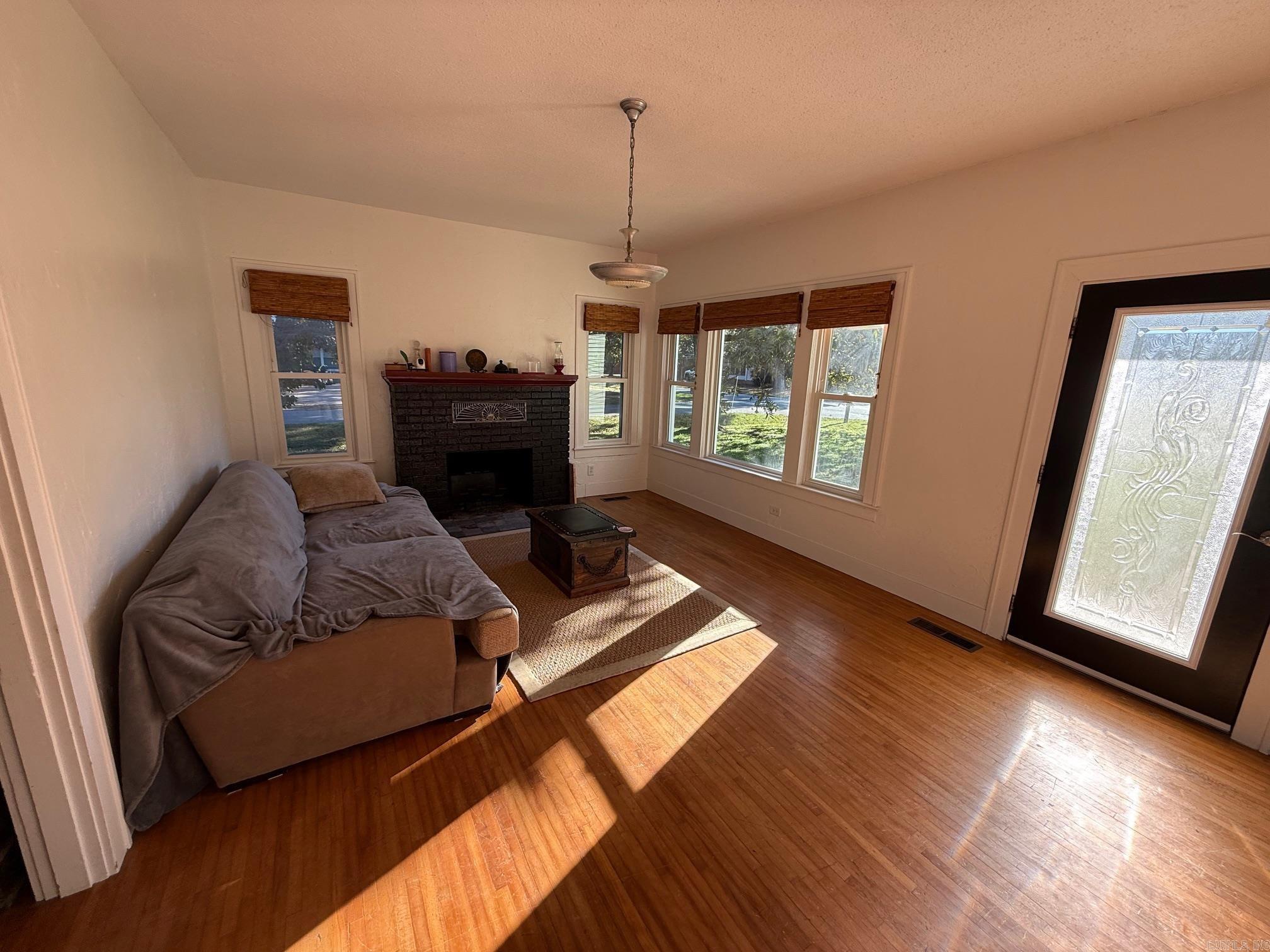 OT ENGLAND CITY - Residential