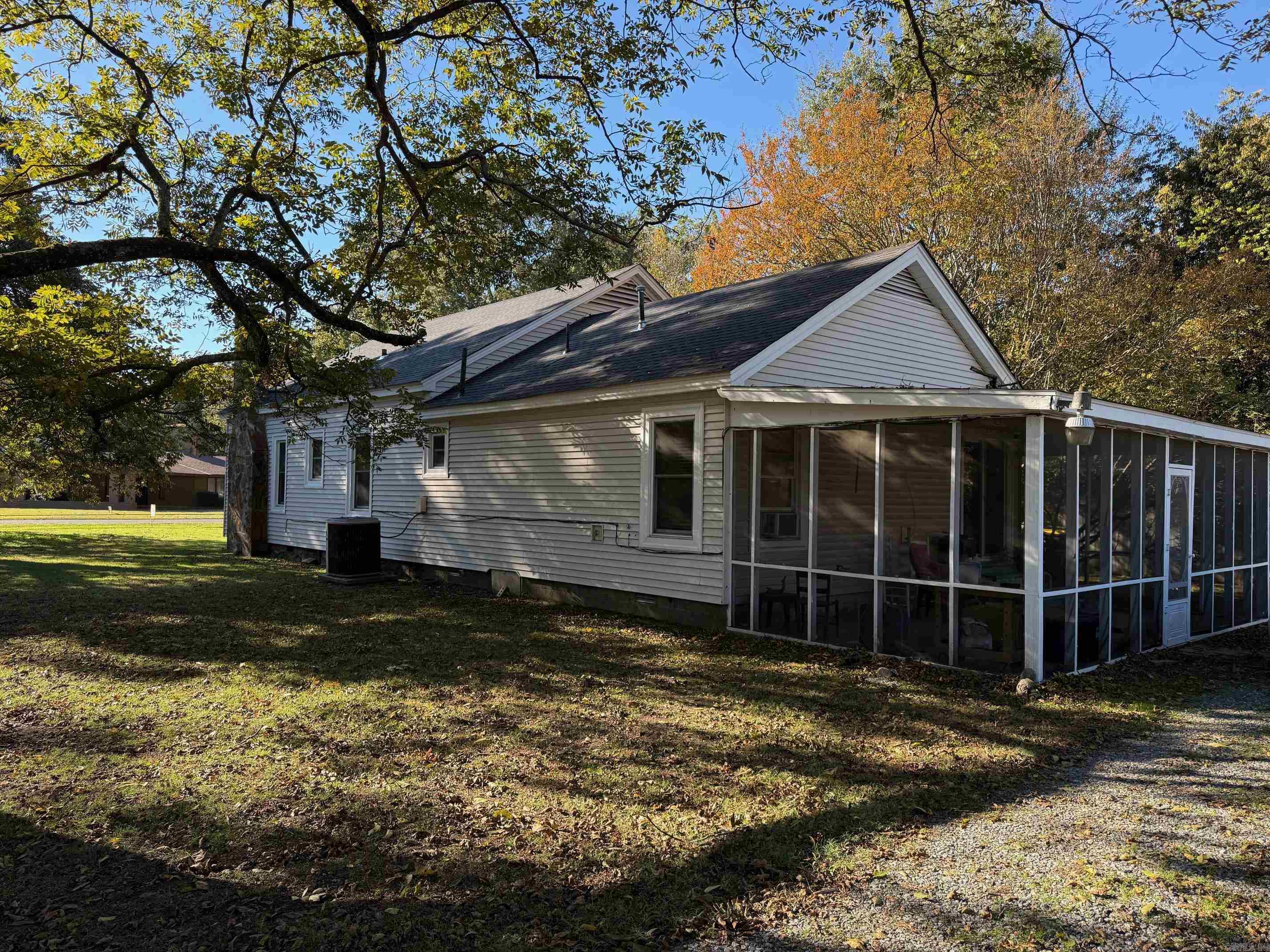 OT ENGLAND CITY - Residential