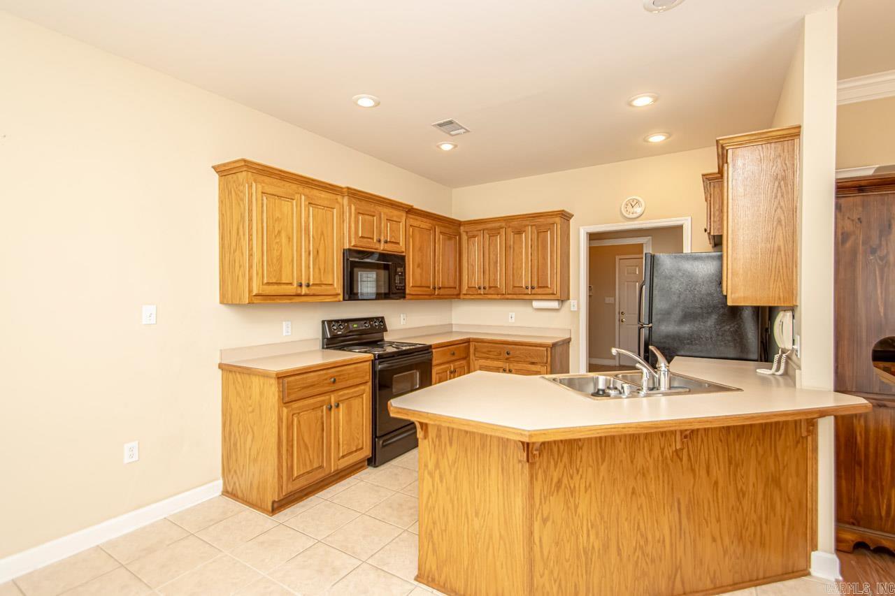 SUNSET MEADOWS - Residential