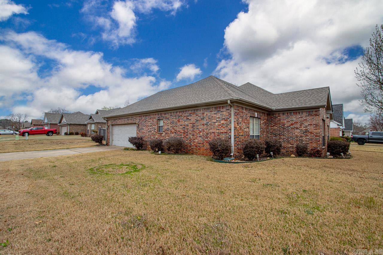 SUNSET MEADOWS - Residential