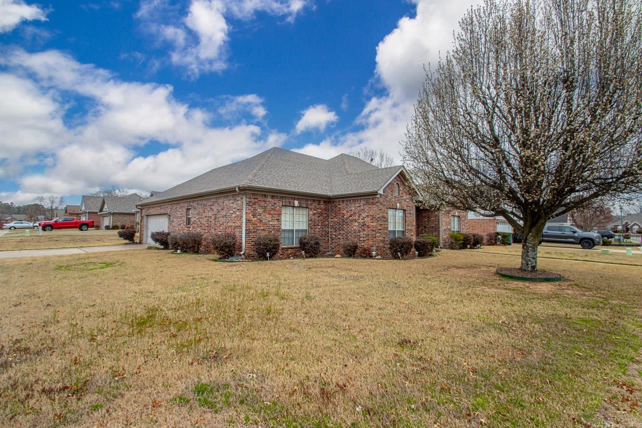 SUNSET MEADOWS - Residential