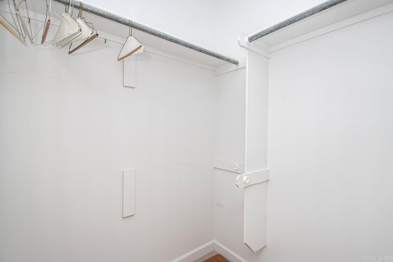 SUNSET MEADOWS - Residential