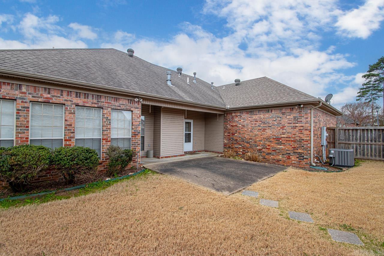 SUNSET MEADOWS - Residential