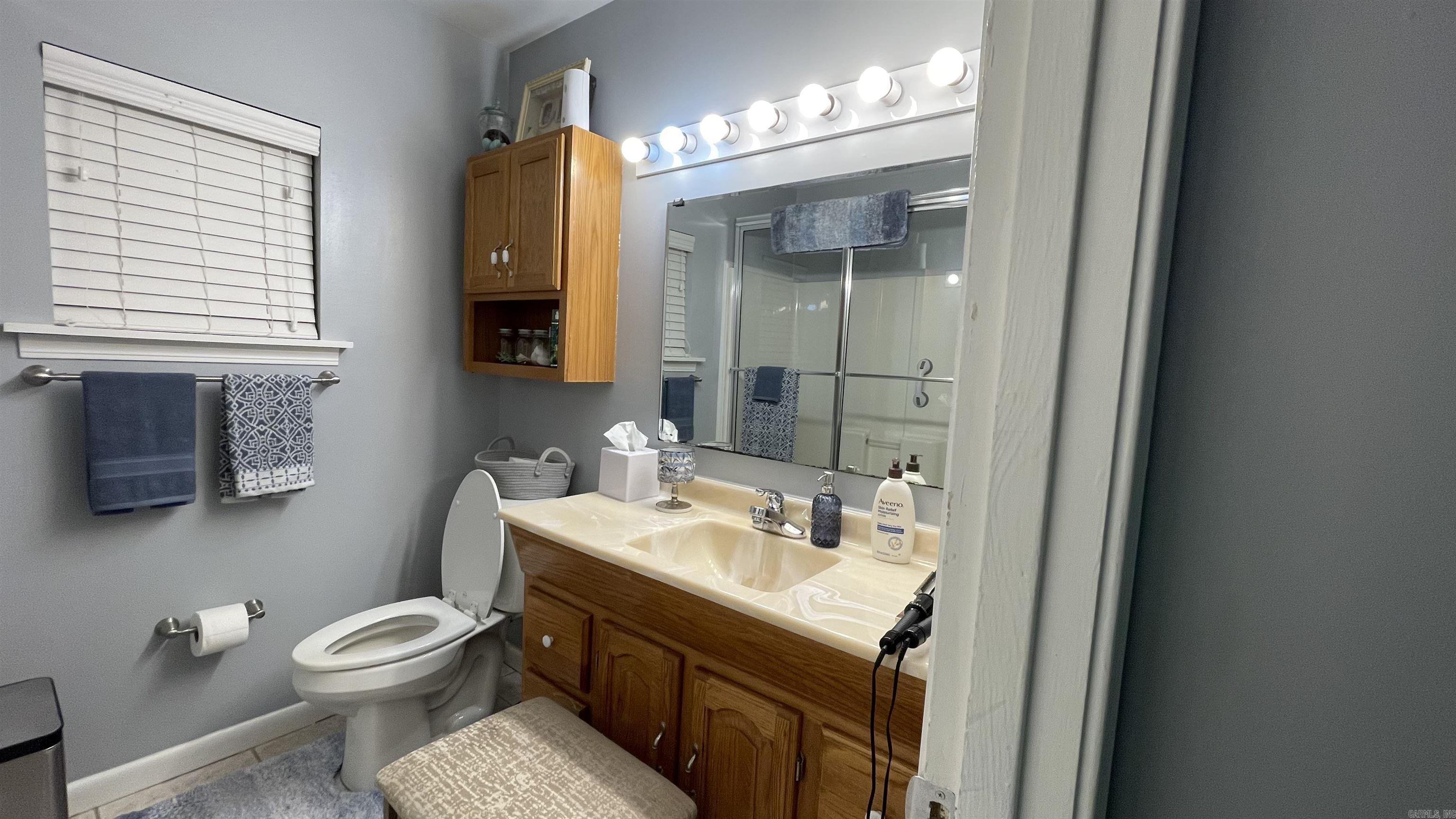 FOREST HILLS - Residential