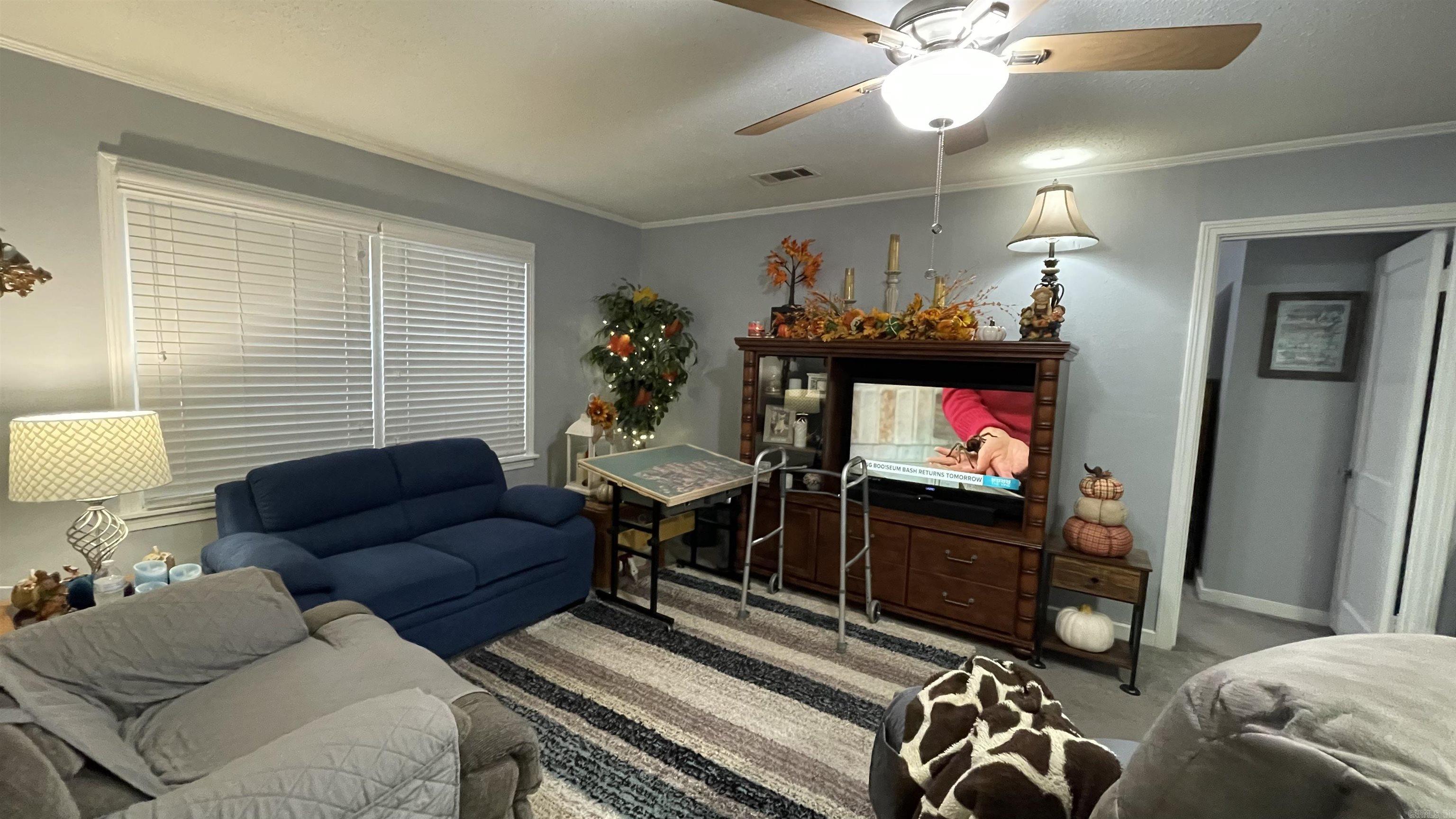 FOREST HILLS - Residential