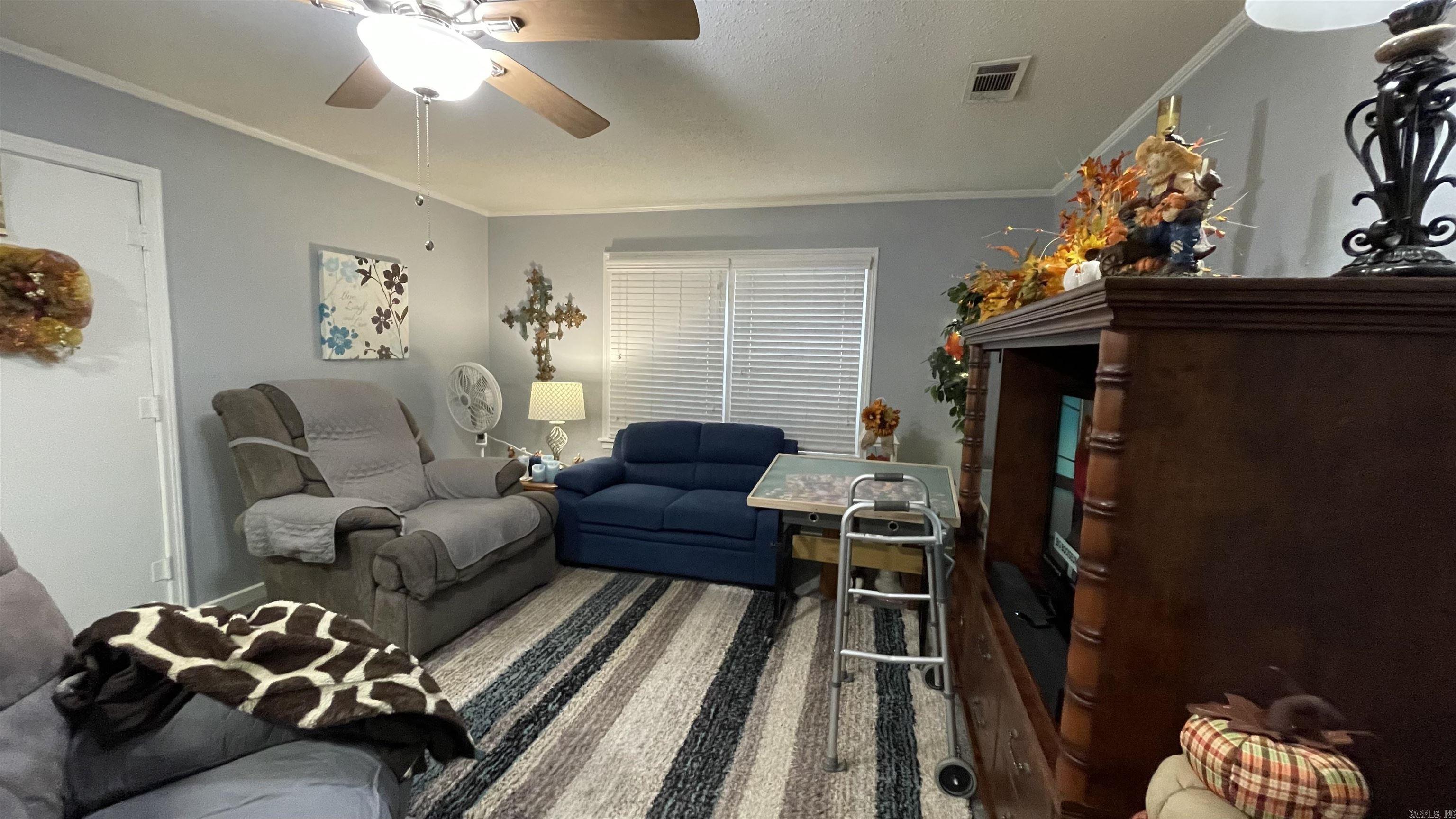 FOREST HILLS - Residential