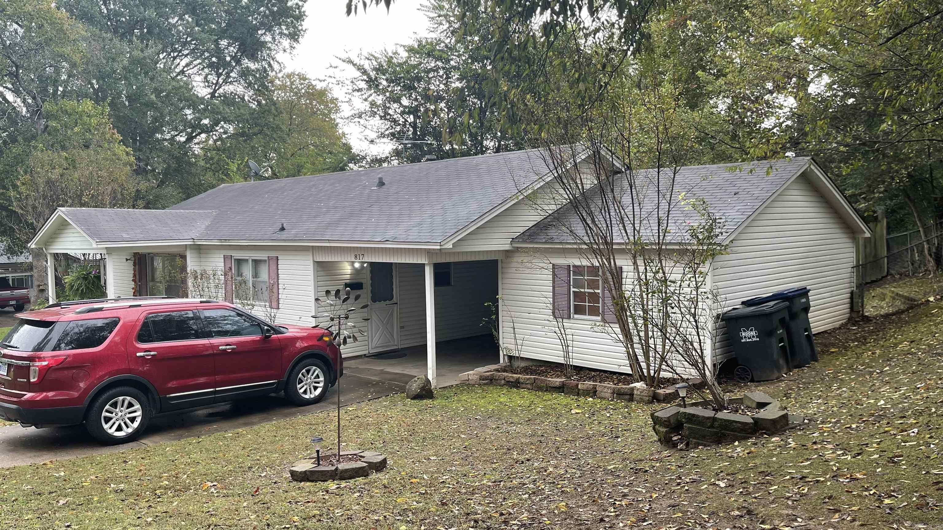 FOREST HILLS - Residential