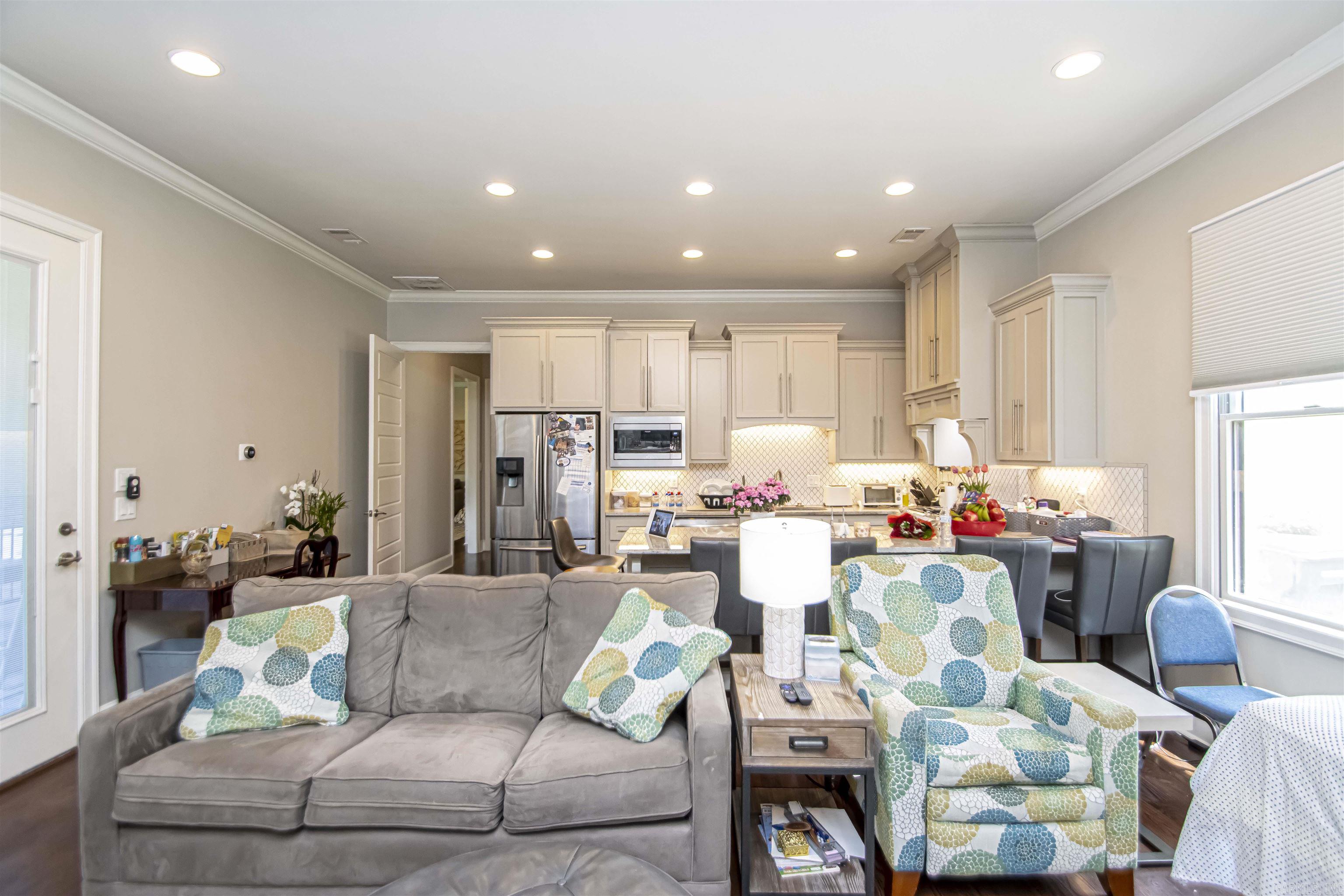 CHENAL VALLEY "ACCADIA COURT" - Residential