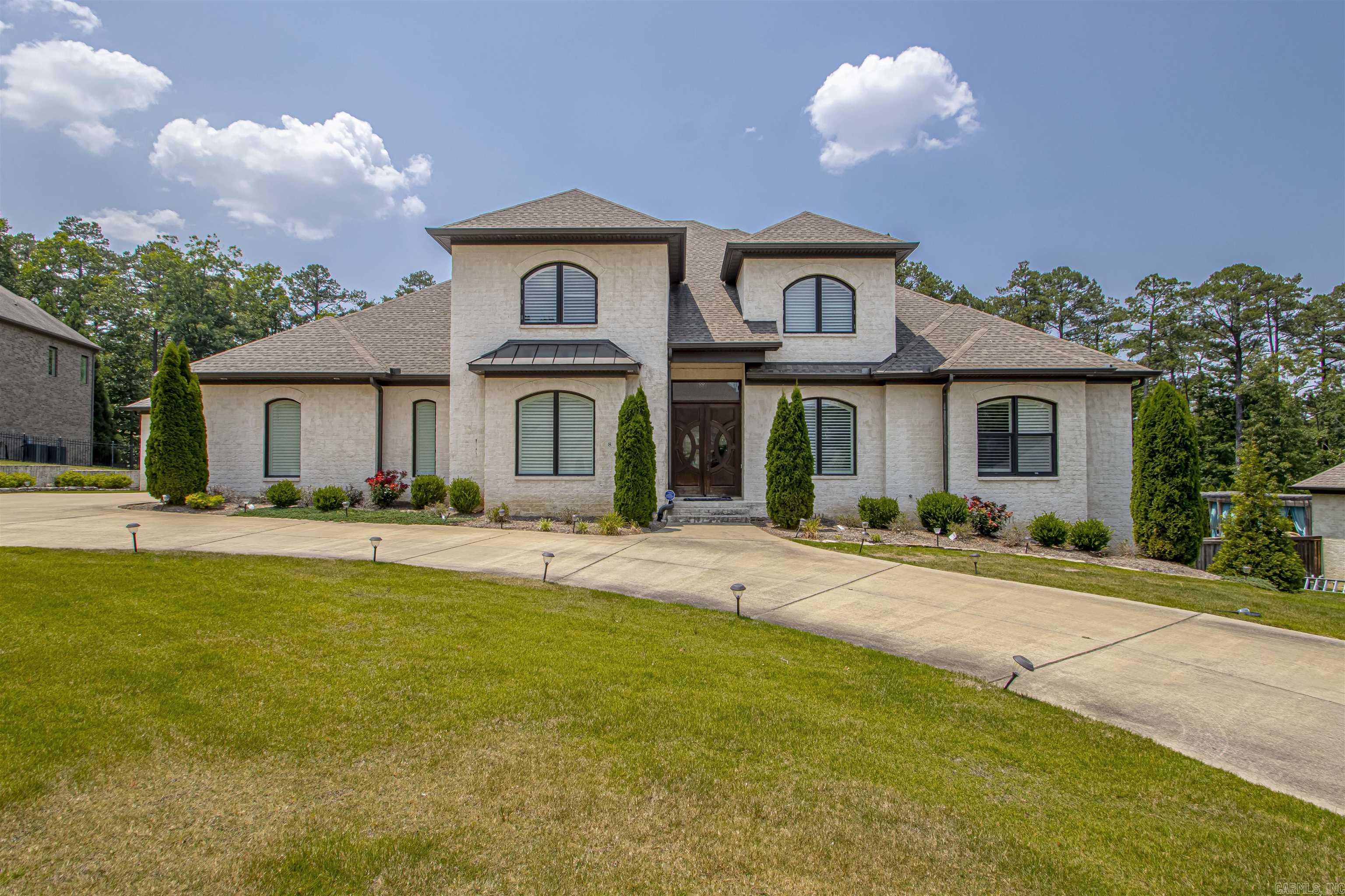 CHENAL VALLEY "ACCADIA COURT" - Residential