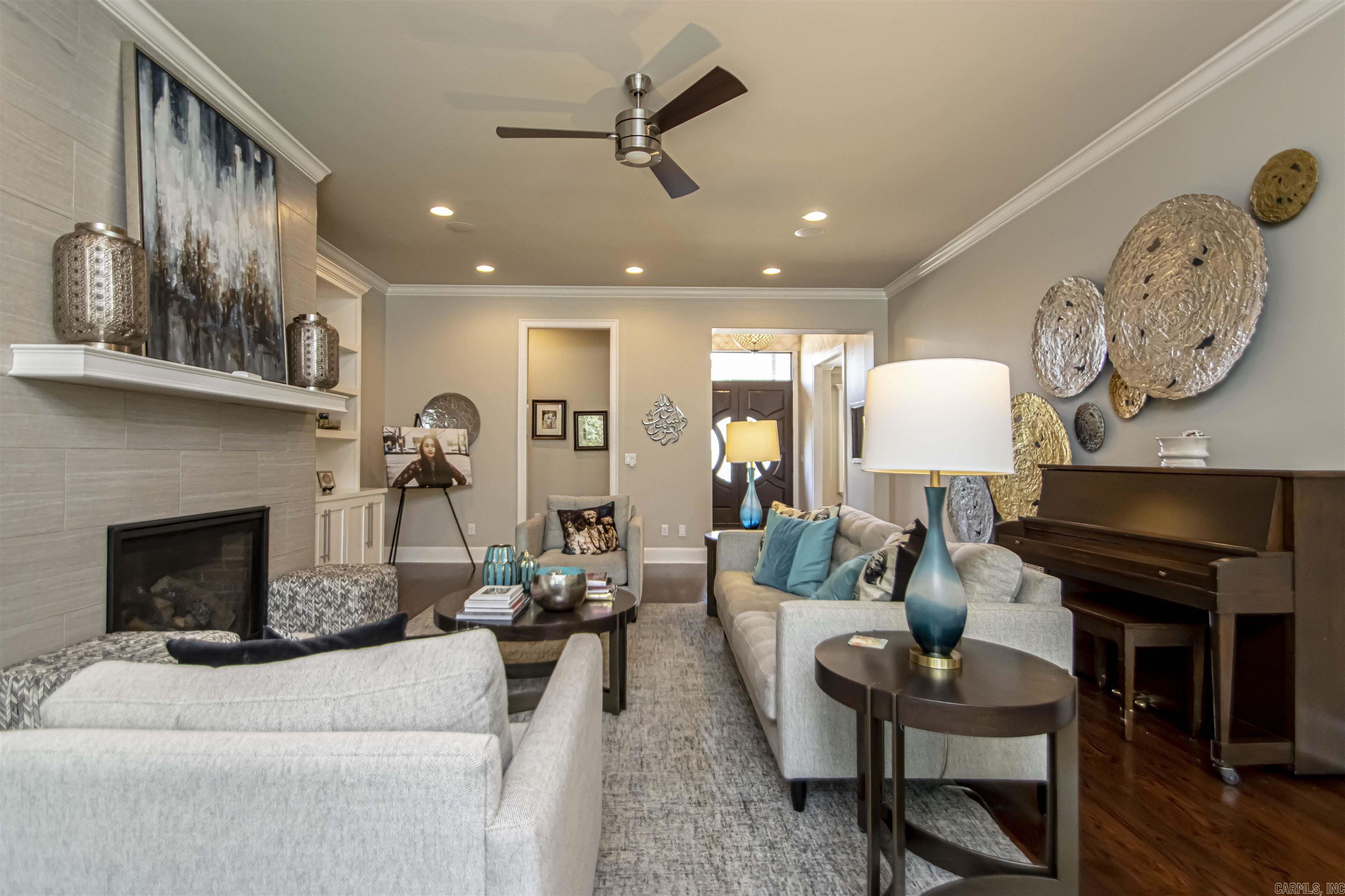 CHENAL VALLEY "ACCADIA COURT" - Residential