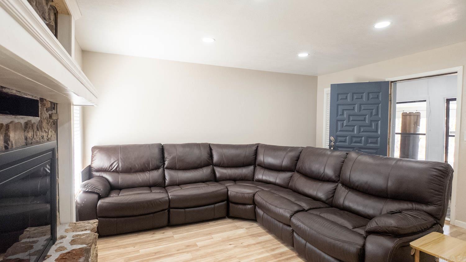 CHOCTAW SECOND - Residential