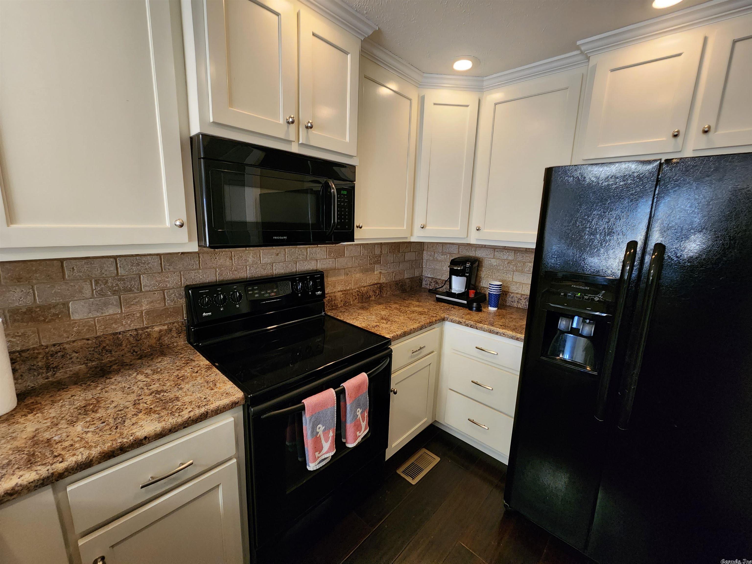 Chelesa Glade - Residential