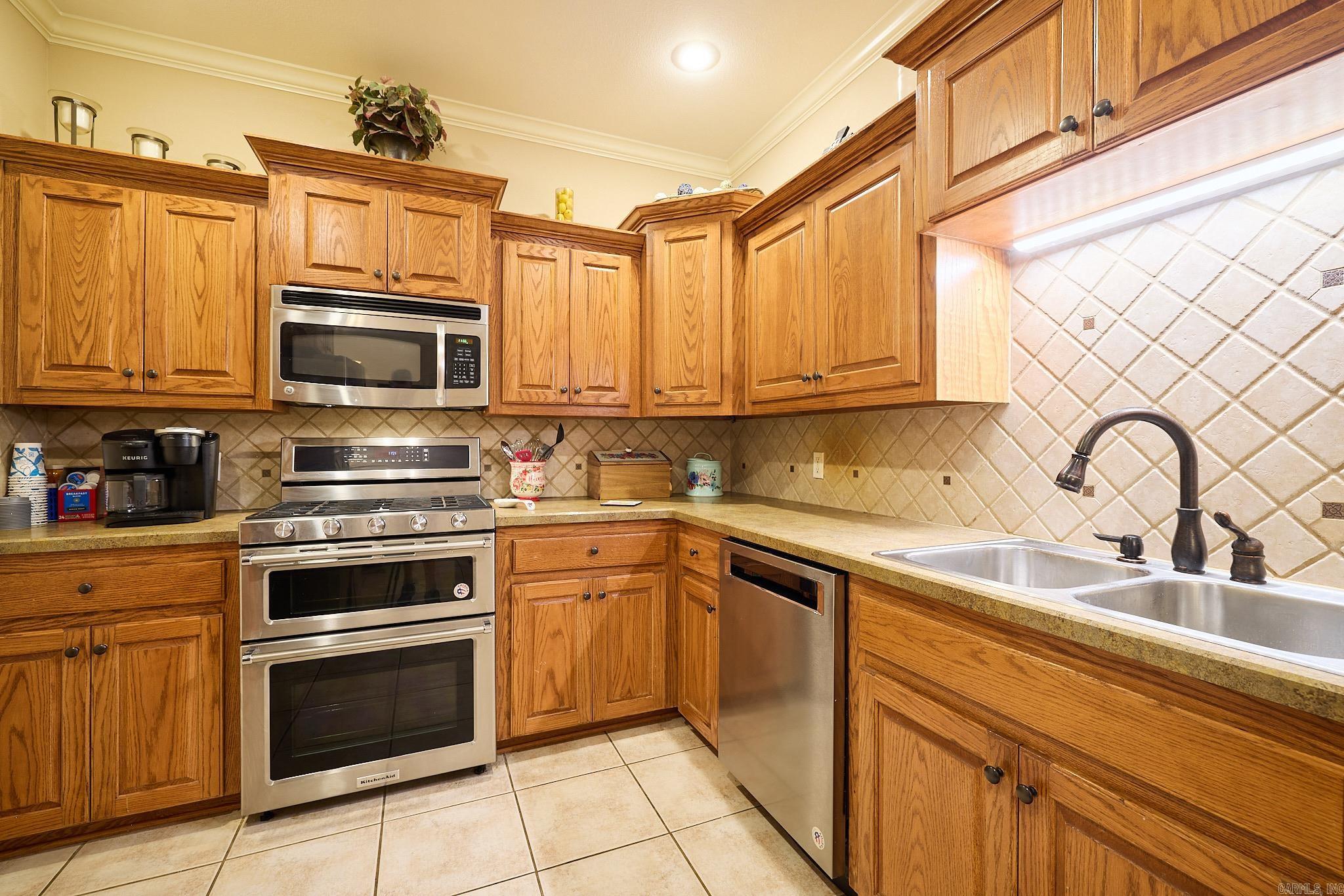 COLDWATER CREEK - Residential
