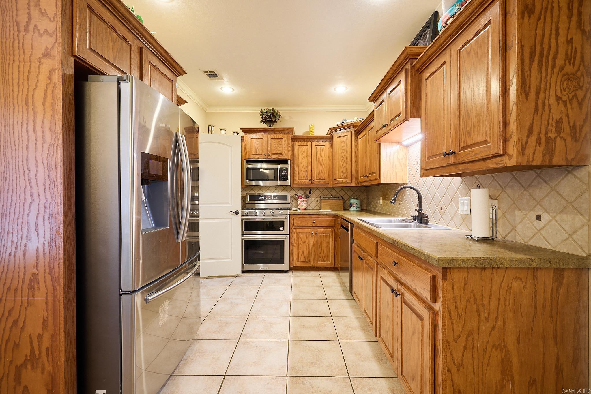 COLDWATER CREEK - Residential