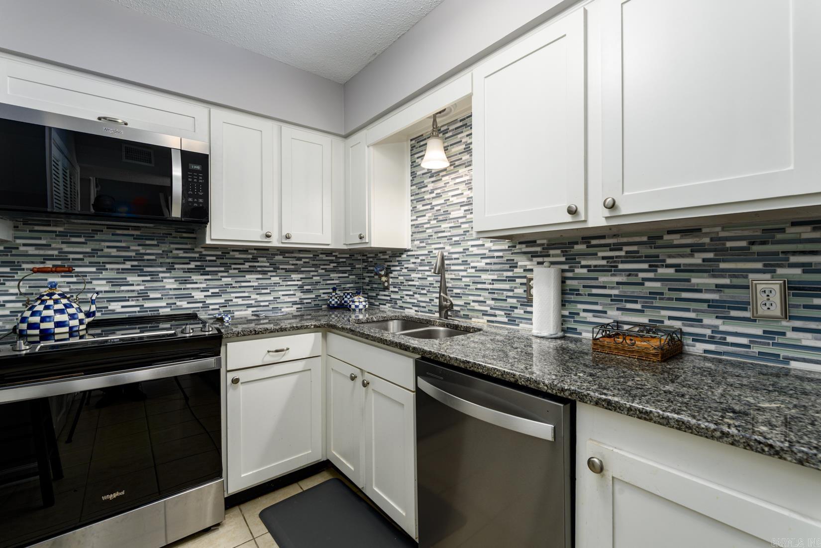 CAMBRIDGE PLACE HPR - Residential