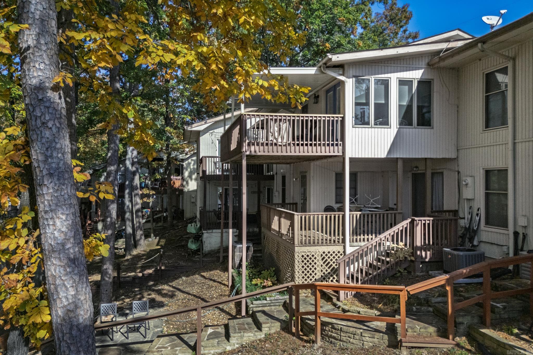 Madrid Courts - Residential