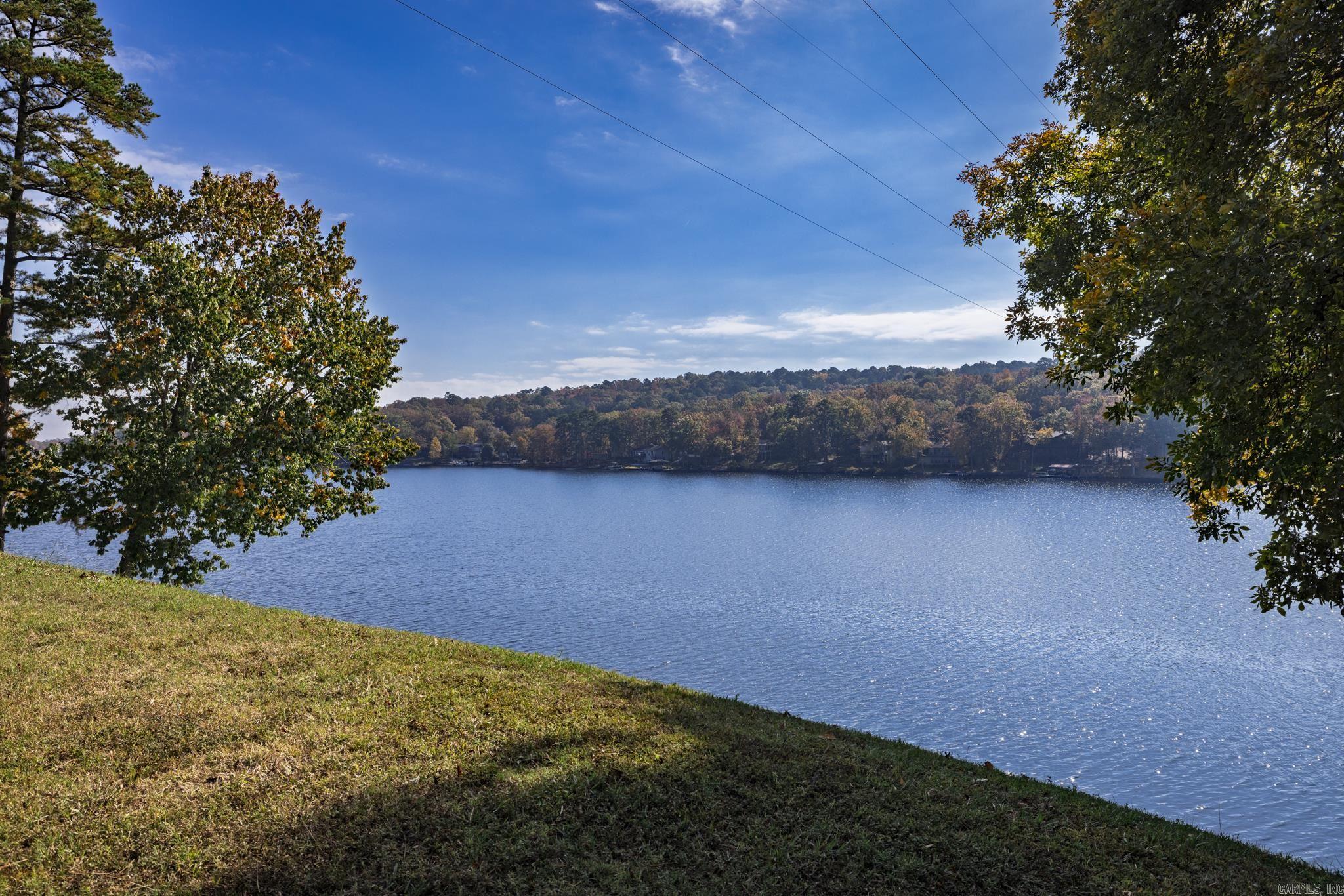 Madrid Courts - Residential