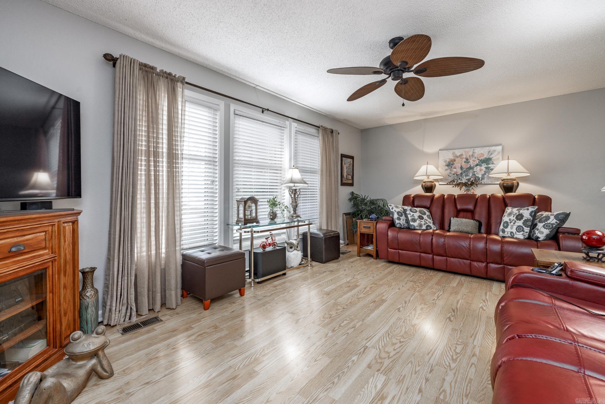 Madrid Courts - Residential