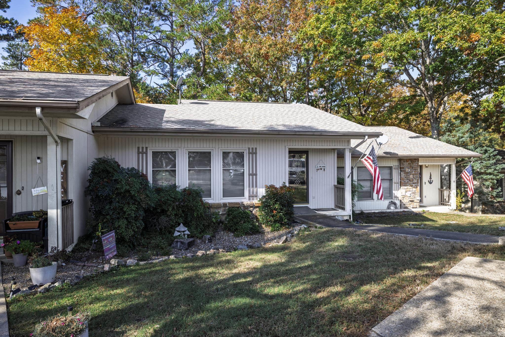 Madrid Courts - Residential