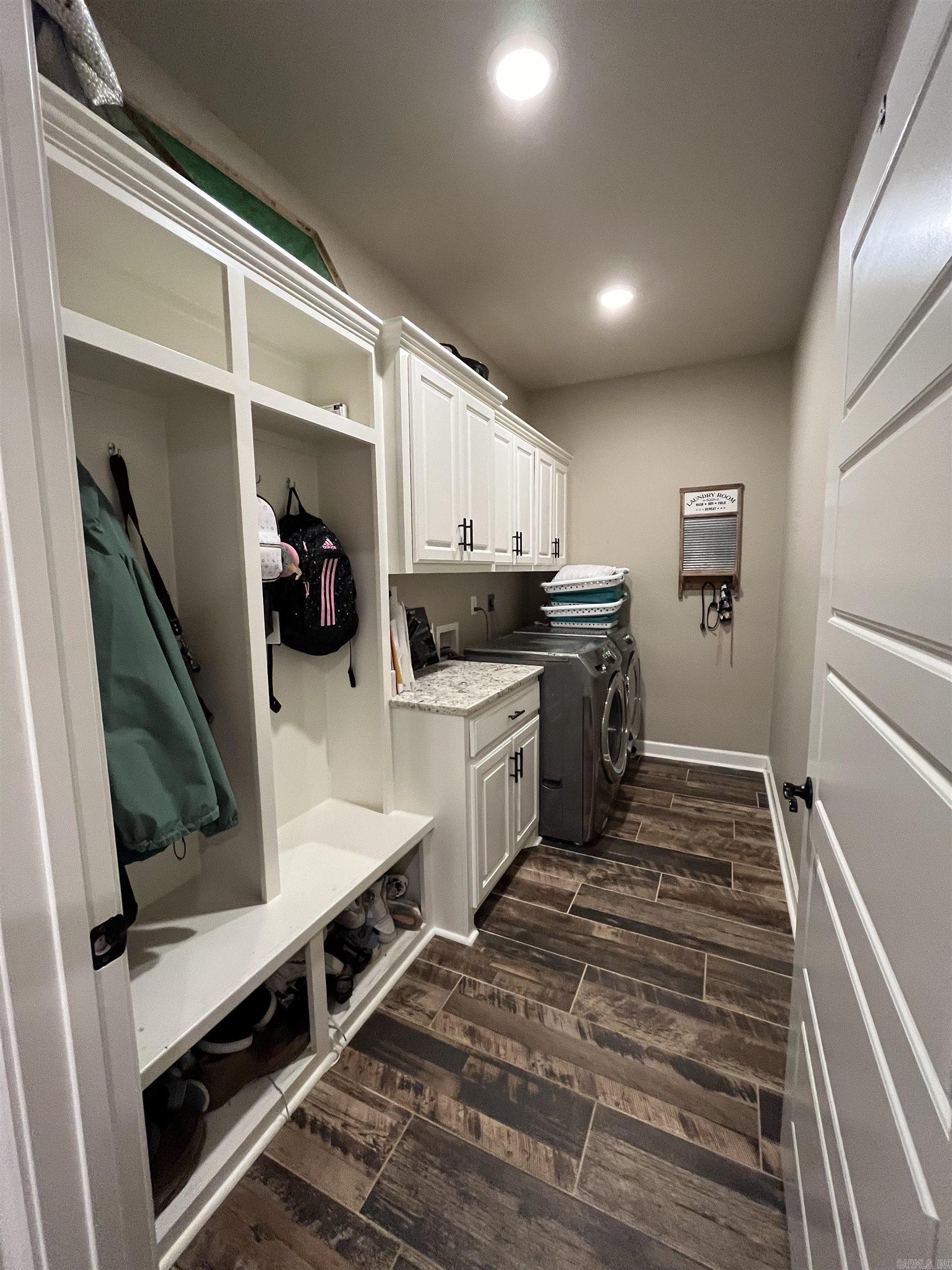 HIDDEN VALLEY ESTATES - Residential