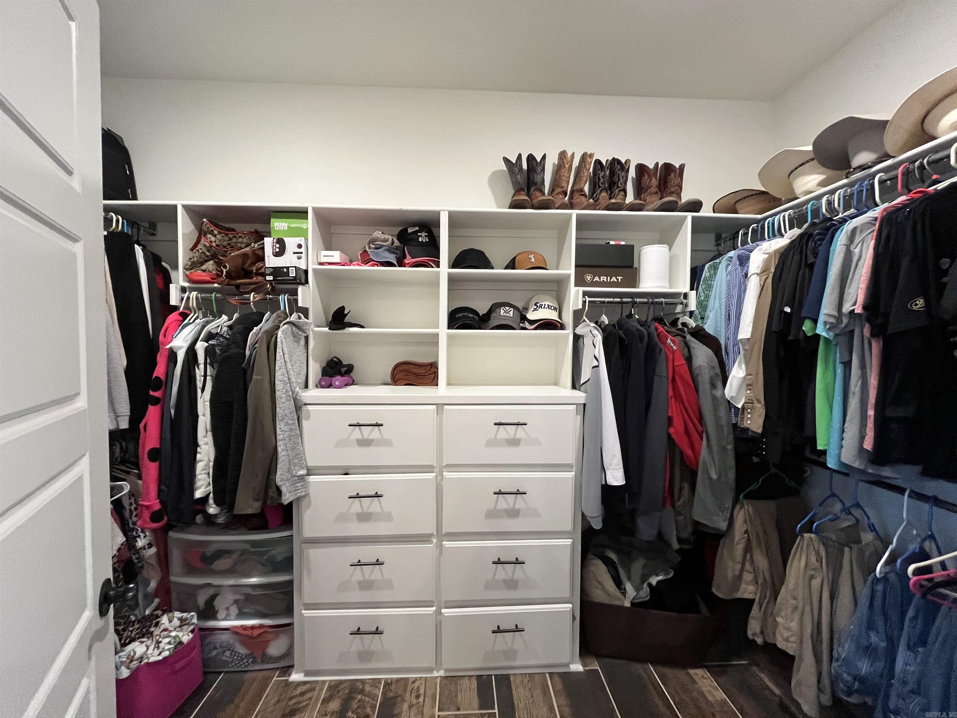 HIDDEN VALLEY ESTATES - Residential