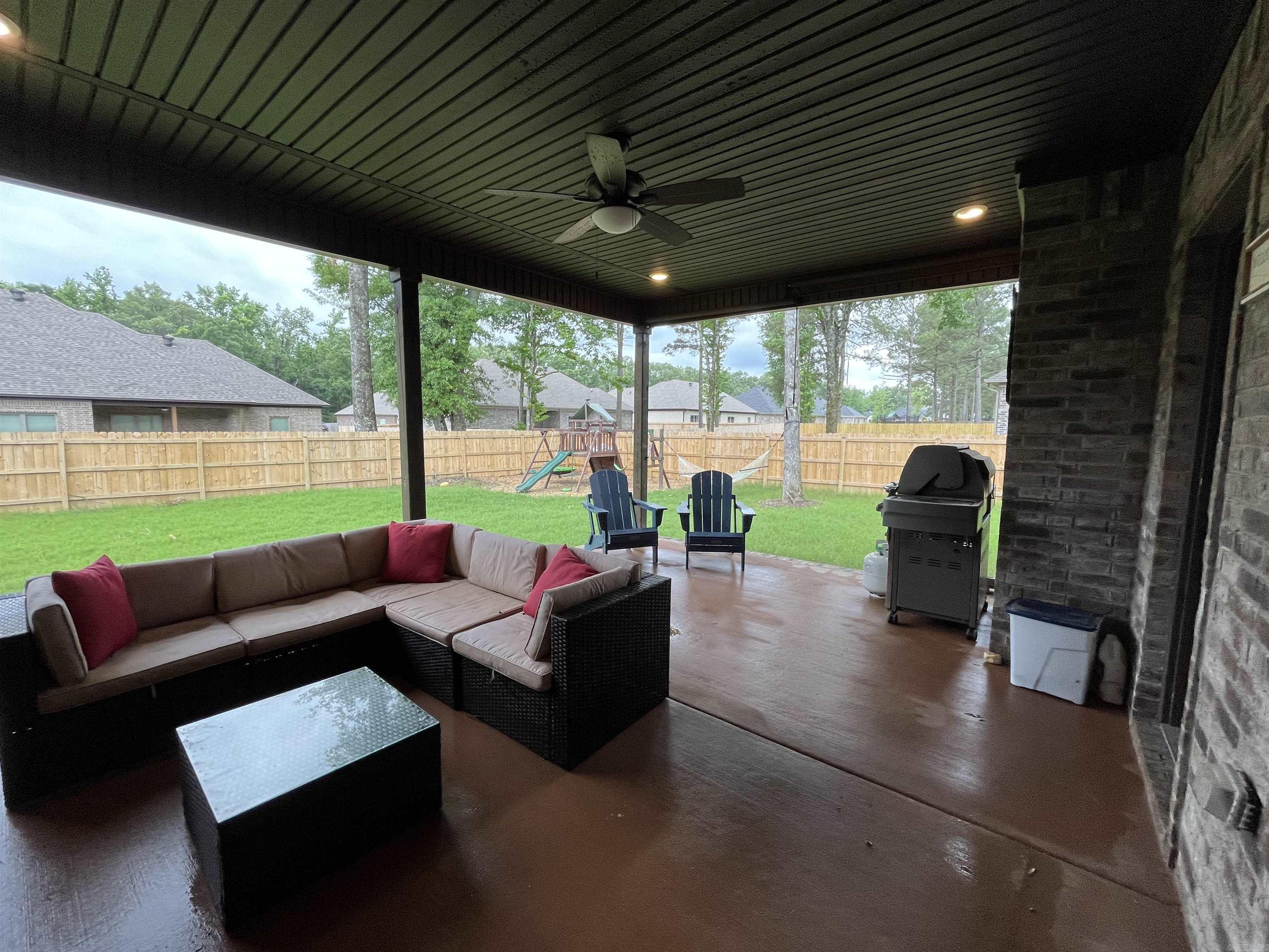 HIDDEN VALLEY ESTATES - Residential