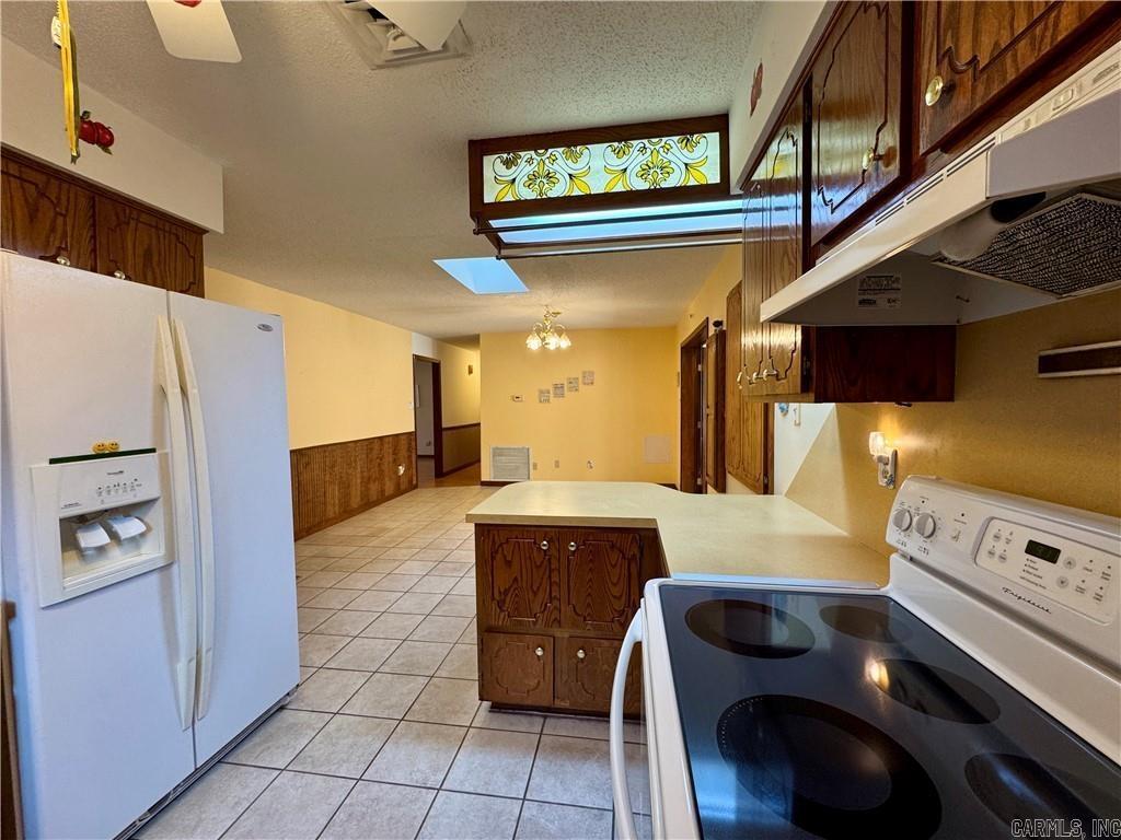 UNIVERSITY ESTATES - Residential