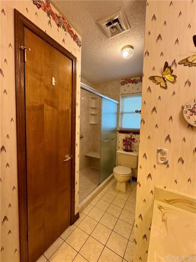 UNIVERSITY ESTATES - Residential